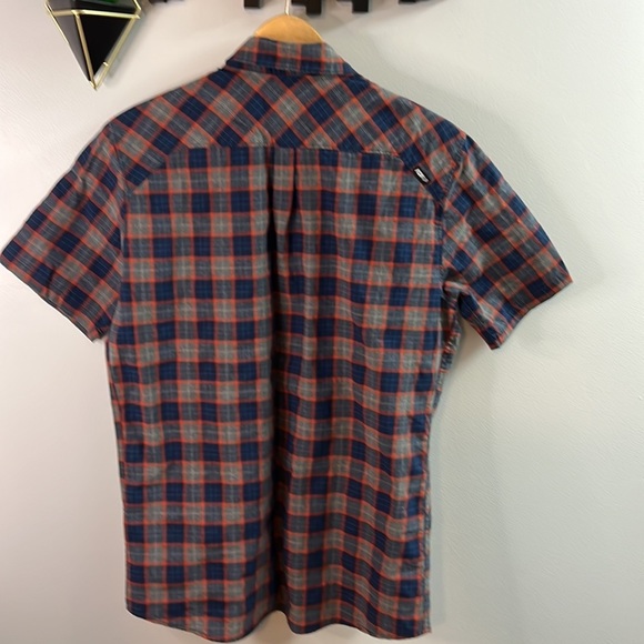 Fox Mens Shirt M Medium Red Blue Grey Button Front, Short Sleeve - Picture 6 of 9